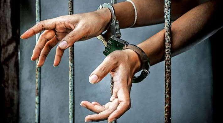 Six Arrested for Attempting to Bribe Police