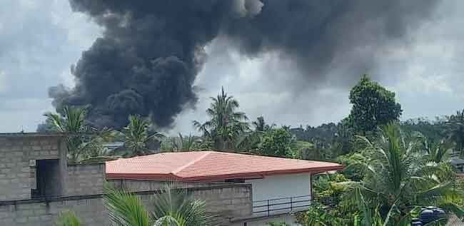 கட்டுவான தொழிற்சாலையில் தீ விபத்து