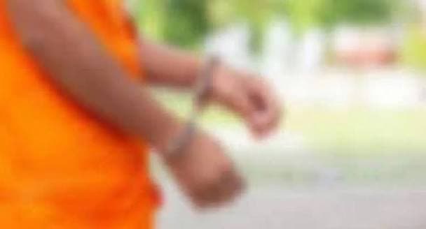 நிர்வாணக் காட்சிகளை வெளியிடுவதாக மிரட்டிய பிக்கு கைது