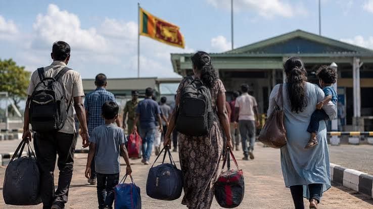 ඉන්දියාවේ සිටින ශ්රී ලාංකිකයන්ට යළි මව්බිමට එන්න දොරටු විවරයි