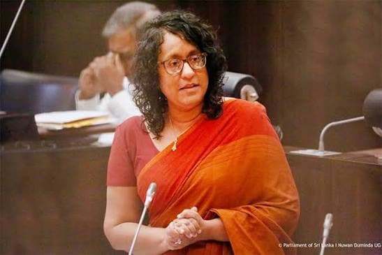 AI ගිණුම් සහ Deepfake වීඩියෝවලින් ප්රජාතන්ත්රවාදයට තර්ජන